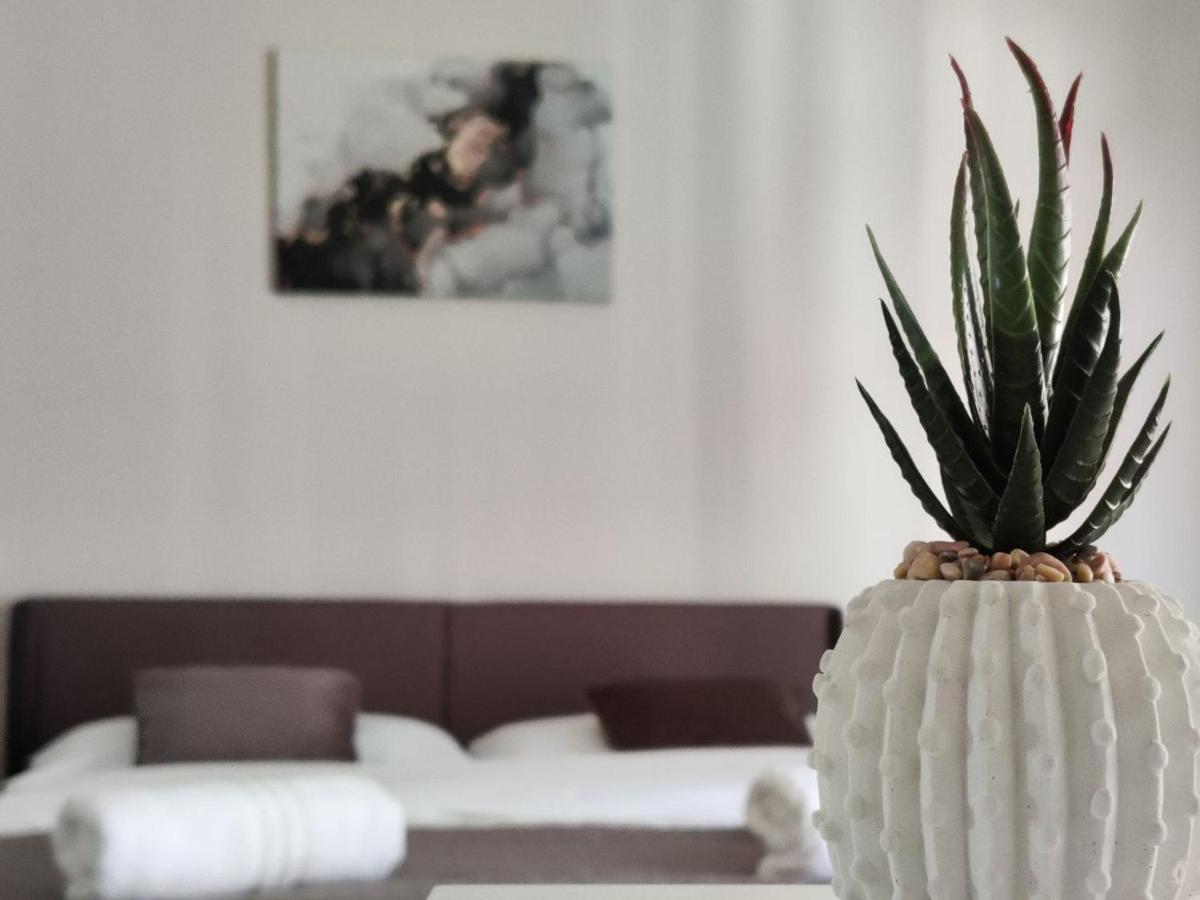 Elpida Apartment Reggio di Calabria Dış mekan fotoğraf